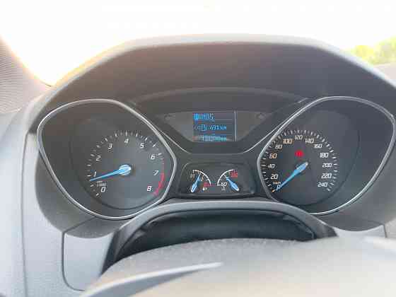 Продам Ford Focus 2014 года 2 литра Донецк