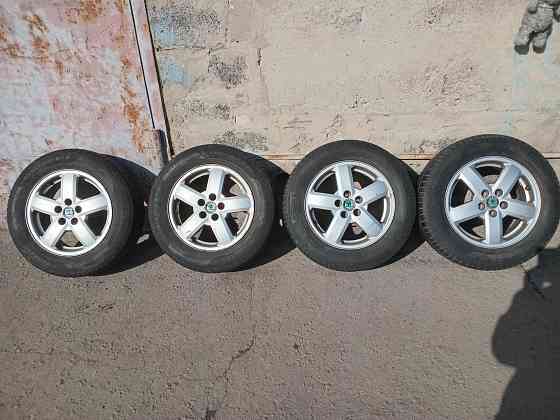 Продаю колёса р 15,разболтовка 5 на 100 Донецк