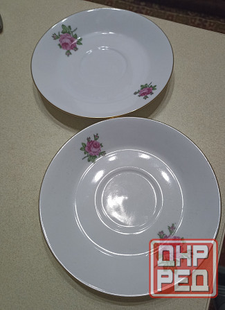 2 блюдца фарфор . роза . каhla . гдр Донецк - изображение 4