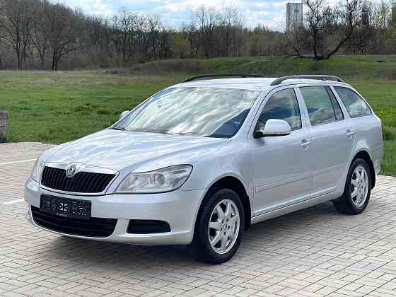 Skoda Octavia Уневирсал 1.6/ Бензин/мpi Донецк
