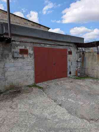 Продаётся удобный двухуровневый гараж в кооперативе "Авто-Ласточка" Донецк