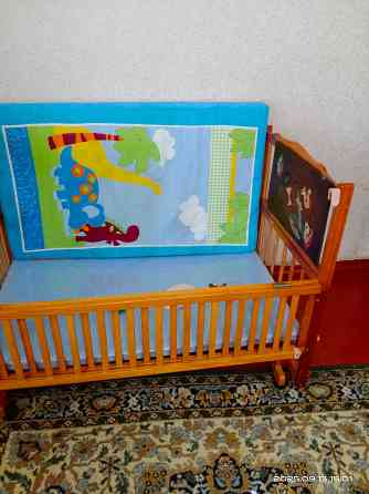 Детская кроватка Манеж с колесиками, полозьями для укачивания Макеевка