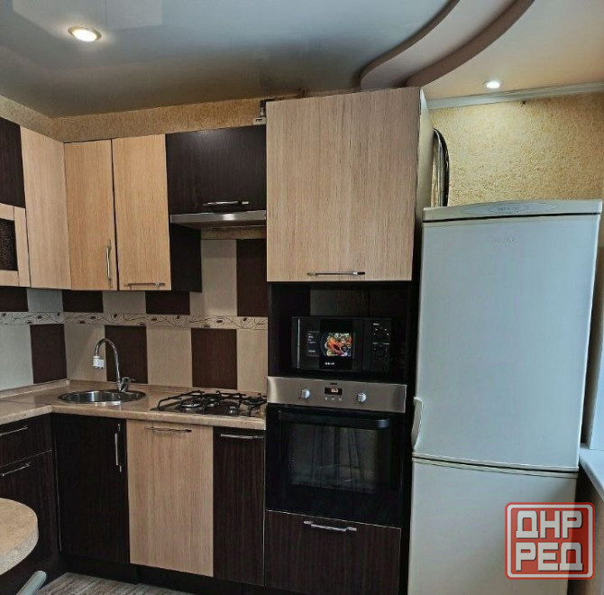 Сдается уютная двухкомнатная квартира на длительный срок. Куйбышевский район, ориентир пл. Бакинских Донецк - изображение 1