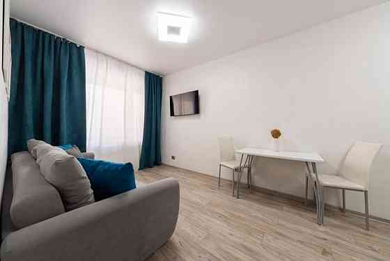 Сдается светлая, вместительная 2-х комнатная квартира в Калининском районе. Ориентир Мед. Институт Донецк