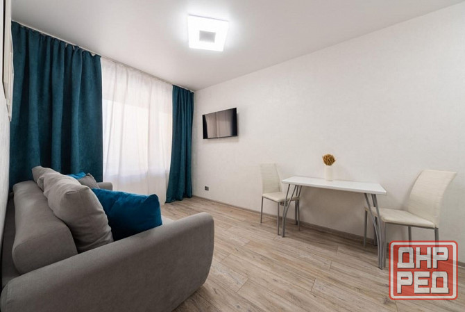 Сдается светлая, вместительная 2-х комнатная квартира в Калининском районе. Ориентир Мед. Институт Донецк - изображение 2