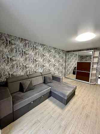 Расположение: Калининский р-н, пр-кт Ильича, ост. Грузия (красные дома) Донецк