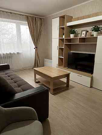 Продам уютную 2х комнатную квартиру в центре Снежного Снежное