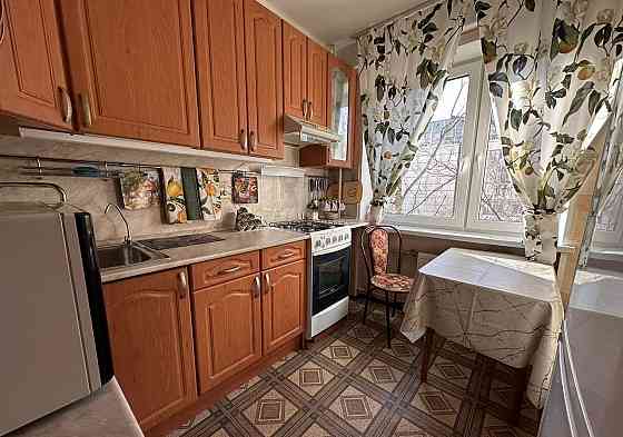 Сдаю двухкомнатную квартиру 46.0 м² этаж 2/4 Ворошиловский район, район Донбасс Арены, 5 минут пешко Донецк