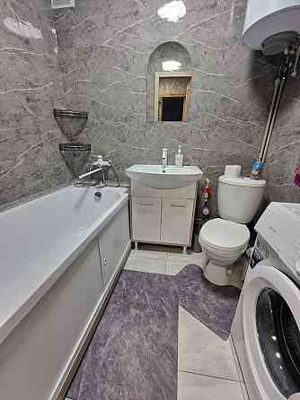 Сдам посуточно 1 комнатные квартиры с ремонтом Амвросиевка