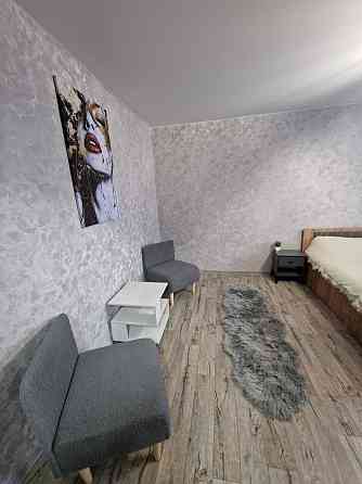 Сдам посуточно 1 комнатные квартиры с ремонтом Амвросиевка