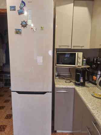 Продам холодильник Енакиево