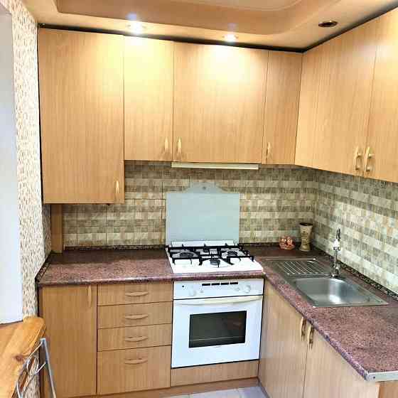 Продается уютная двухкомнатная квартира площадью 48 м² в Донецка, по адресу ул. Капитана Ратникова, Донецк