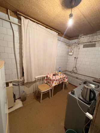 Продается 1 ком квартира, остановка ш. Батова Макеевка