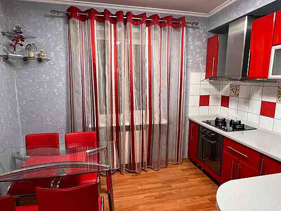 Продам отличную 2-х квартиру, пл. Шахтерская Донецк