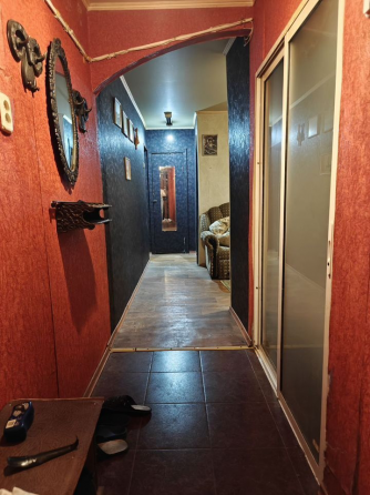 Продается 3 ком квартира с Гаражом Донецк