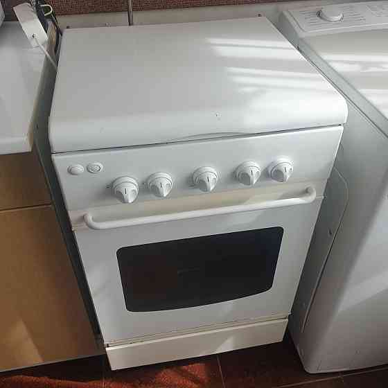 Продам газ.печь Макеевка