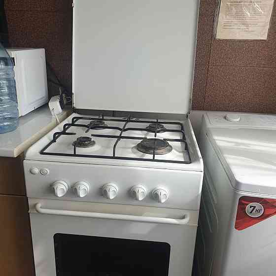 Продам газ.печь Макеевка