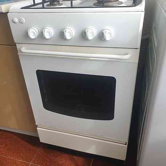 Продам газ.печь Макеевка