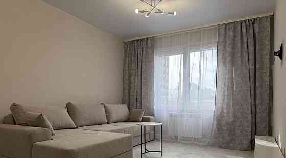 Сдаю двухкомнатную квартиру в Ленинском районе Донецка, ориентир Цирк. Донецк