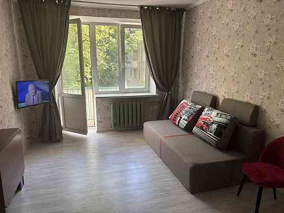 Сдается уютная, тихая двухкомнатная квартира недалеко от Донецк Сити, Улица Артема Донецк