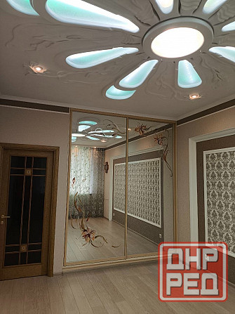 Шикарная 3-х комн дизайнерская двухуровневая квартира в премиум-доме проспект Ильича Донецк - изображение 9