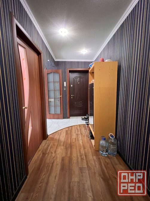 Продажа 3-х комн. квартиры в Центрально-Городском районе г. Макеевка, мкрн. Центральный, д. 2 Макеевка - изображение 1