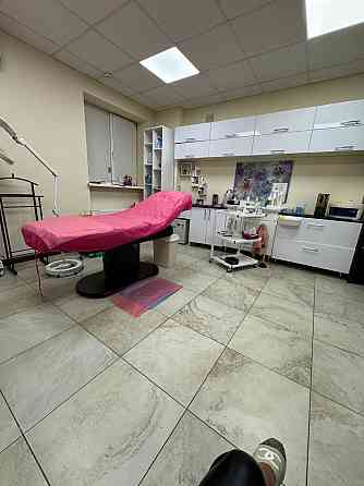 Продаю нежилое помещение Марии Ульяновой Донецк