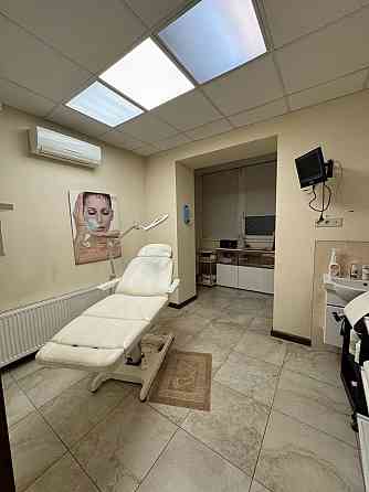 Продаю нежилое помещение Марии Ульяновой Донецк