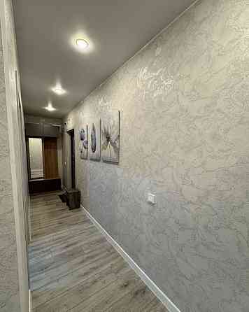 Киевский район, ул Артёма 147 - "Детский мир" на Республик Донецк