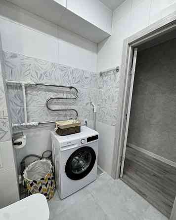 Киевский район, ул Артёма 147 - "Детский мир" на Республик Донецк