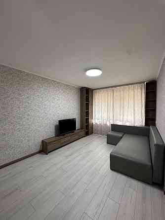 Однокомнатная квартира Калининский р-н. Ориентир: ост. Дружба, школа 95. Все, что на фото остается Донецк