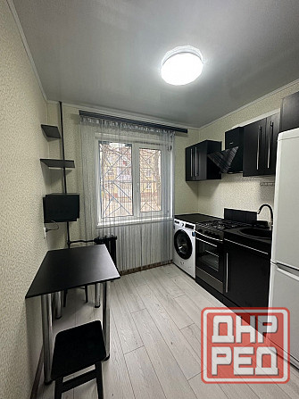 Однокомнатная квартира Калининский р-н. Ориентир: ост. Дружба, школа 95. Все, что на фото остается Донецк - изображение 1