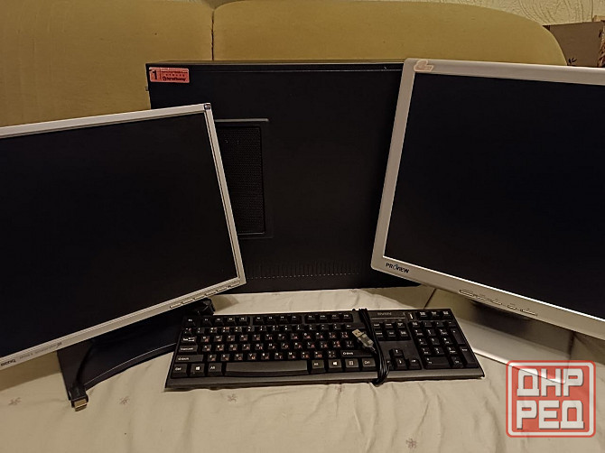 Старый системный блок + 2 монитора + клавиатура Донецк - изображение 1