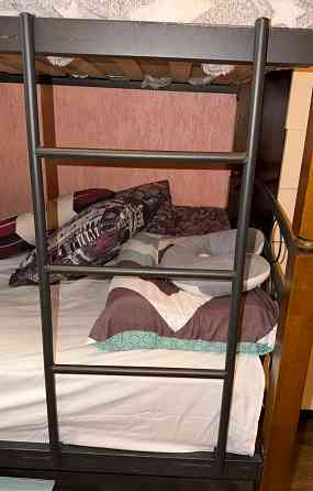 Продается двухъярусная кровать. Макеевка