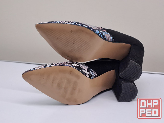 Туфли женские 39 кожзам толстый каблук принт змеи Донецк - изображение 7