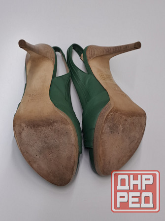 Босоножки женские 39 Fendi оригинал зеленые Донецк - изображение 3