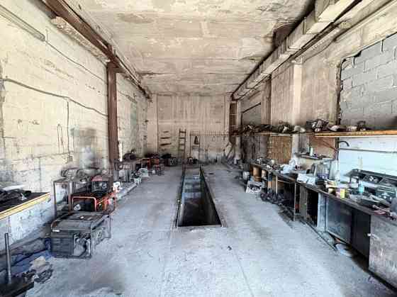 Аренда База склад+рем.бокс+морозильные камеры 1300м, участок 1,6га. м-н Октябрьский Донецк