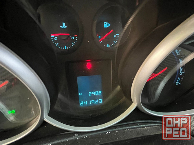 Продам Chevrolet Cruze 2010 год. Газ вписан. 1 собственник. Макеевка - изображение 6