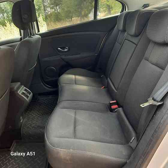 Продам личный автомобиль Мариуполь