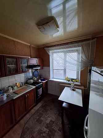 Продам 3х ком квартиру 4/9, 64 м2 . Пролетарский район.Раздольная. Донецк