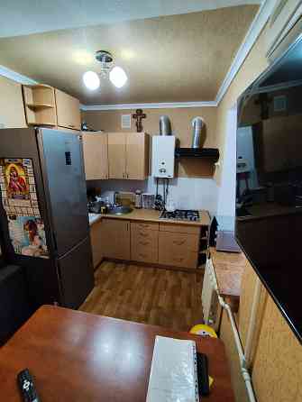 Продам 1-ком.квартиру.Изумруд Донецк