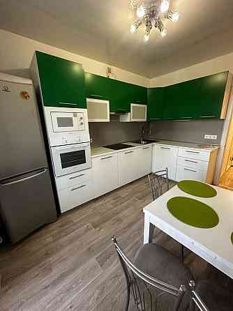 Сдается стильная крупногабаритная однокомнатная квартира в Ворошиловском районе на. Университетская Донецк