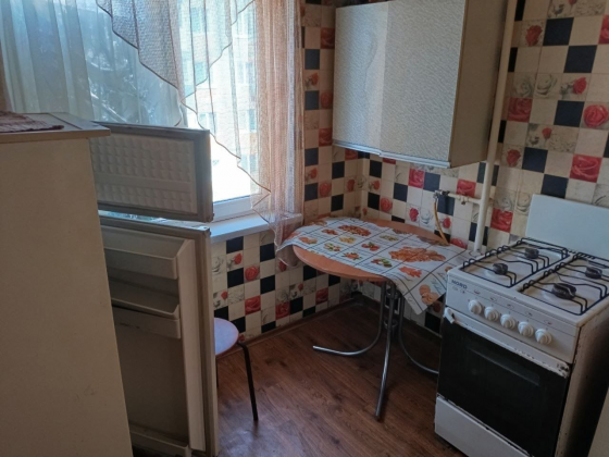 Аренда долгосрочно! 1 комнатной квартиры Город Харцызск, ул. Октябрьская (центр города) ман.Ромашка Харцызск