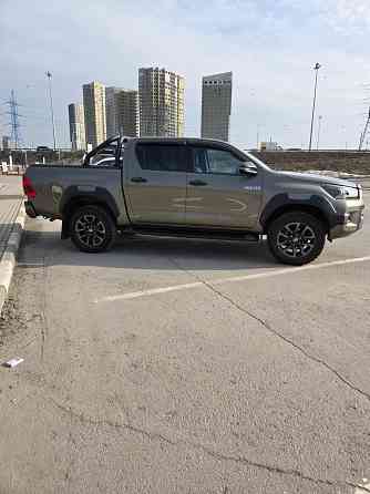 Toyota Hilux Донецк