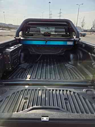 Toyota Hilux Донецк