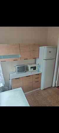 сдам 2 к.кв. ворошиловск. р. гурова-челюскинцев 30000 р. вода бьёт все есть. Донецк