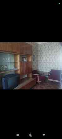 сдам 2 к.кв. ворошиловск. р. гурова-челюскинцев 30000 р. вода бьёт все есть. Донецк