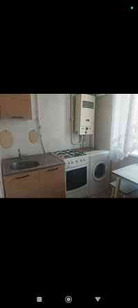 сдам 2 к.кв. ворошиловск. р. гурова-челюскинцев 30000 р. вода бьёт все есть. Донецк