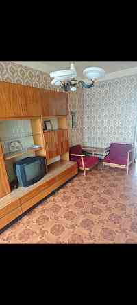 сдам 2 к.кв. ворошиловск. р. гурова-челюскинцев 30000 р. вода бьёт все есть. Донецк