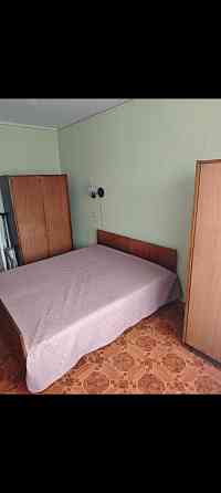 сдам 2 к.кв. ворошиловск. р. гурова-челюскинцев 30000 р. вода бьёт все есть. Донецк